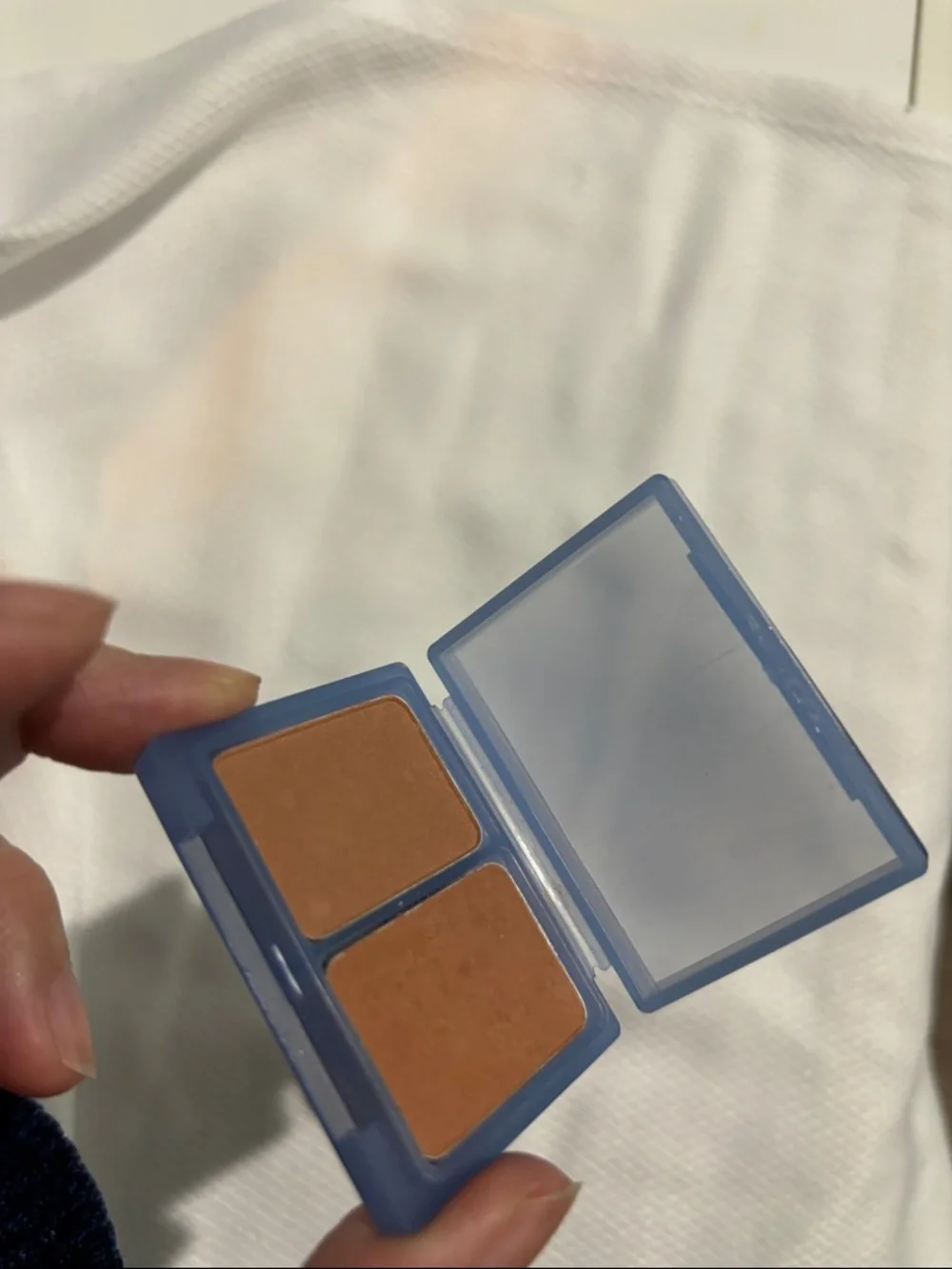 Clinique Sheer Powder Blusher Duo - Barely Nude and Cheeky Peach